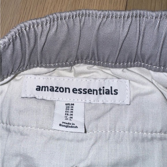 Amazon Essentials Light Gray Trousers Pants Size Medium NWT - Picture 2 of 4